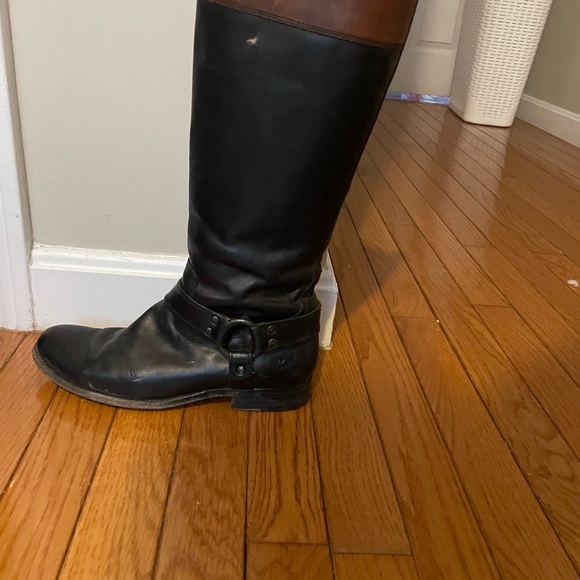 Used frye boots size 7 - Picture 3 of 4